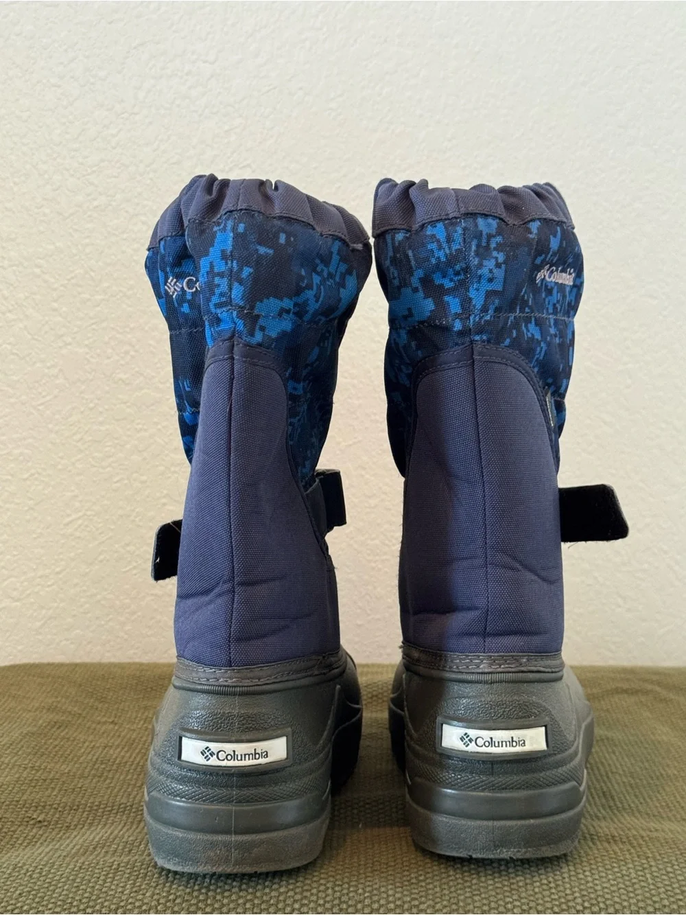 Columbia Powderbug Plus II Print Rugged Slip On Snow Boot Collegiate Navy